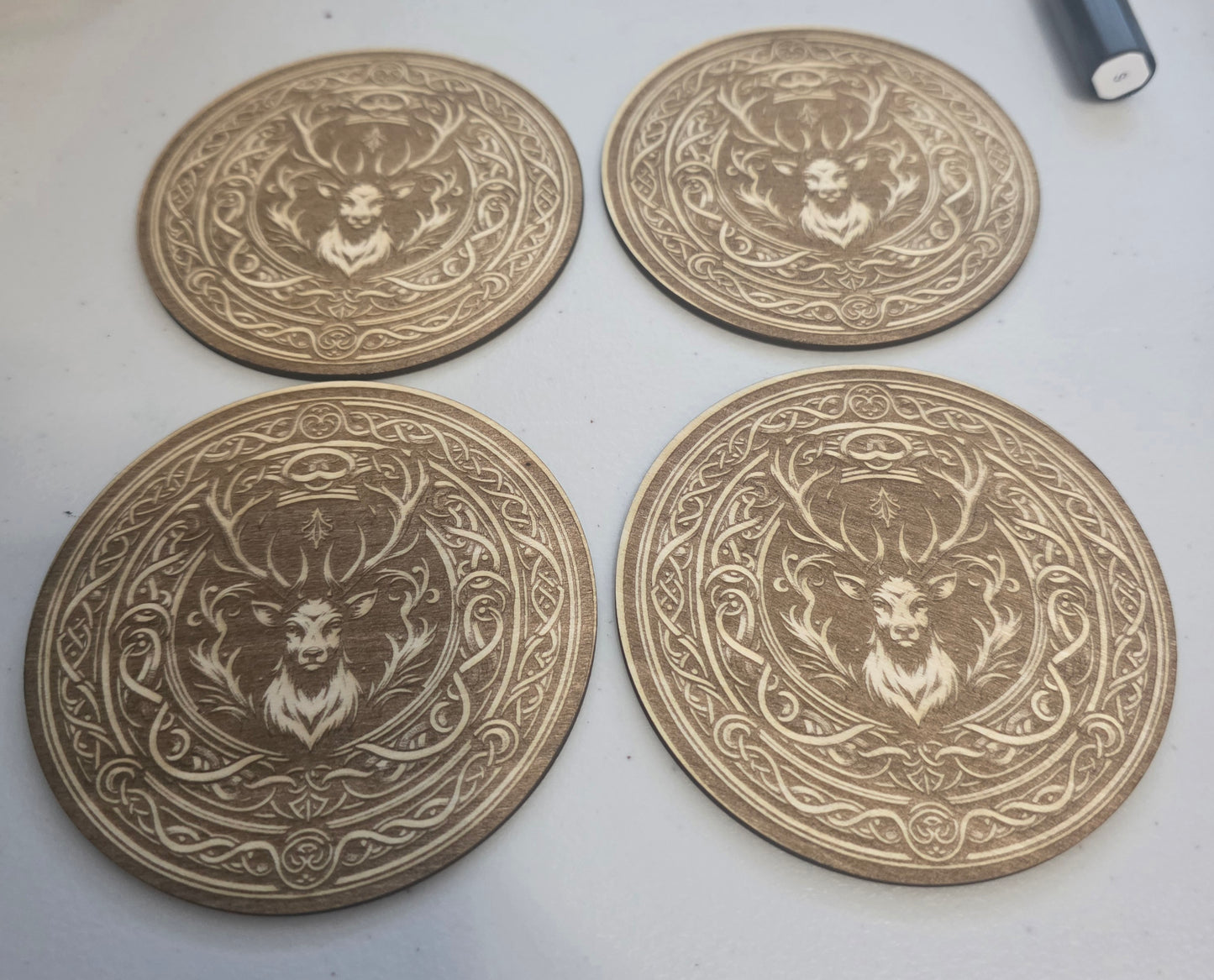 Rustic Deer Wooden Coasters Set – Laser Engraved Stag Drink Coasters – Woodland Cabin Decor – Hunting Lodge Table Decor – Set of 4